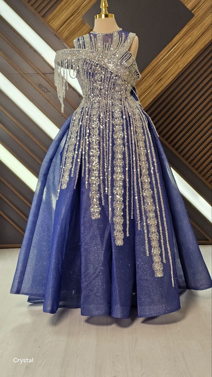 Sleeveless Stoned wedding dress